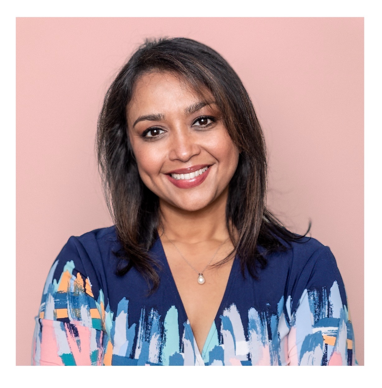 Dr. Muniya Khanna